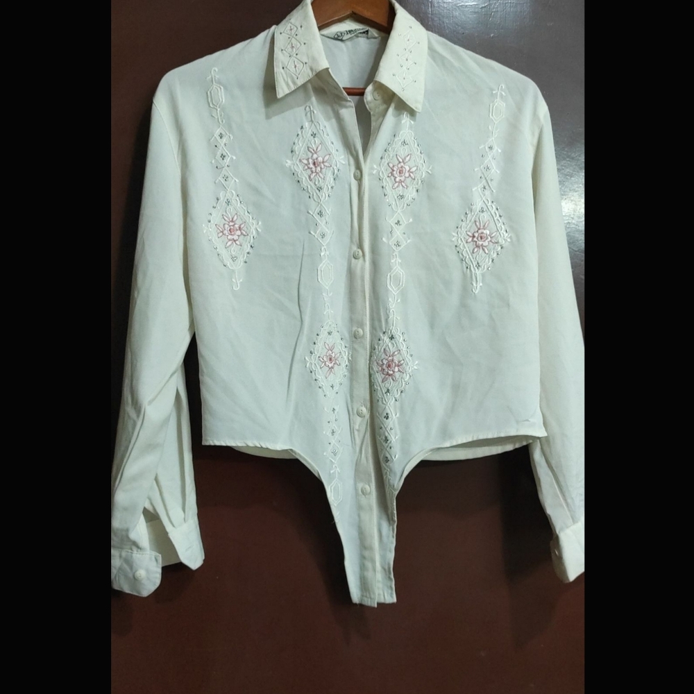 Crop Knot Shirt - Picture 1 of 9
